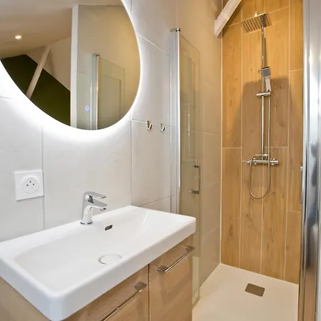 Montsejour - Exceptionnel Avec Тарб